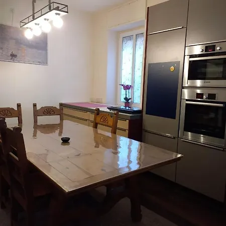 Apartment Dhamma-retreat In